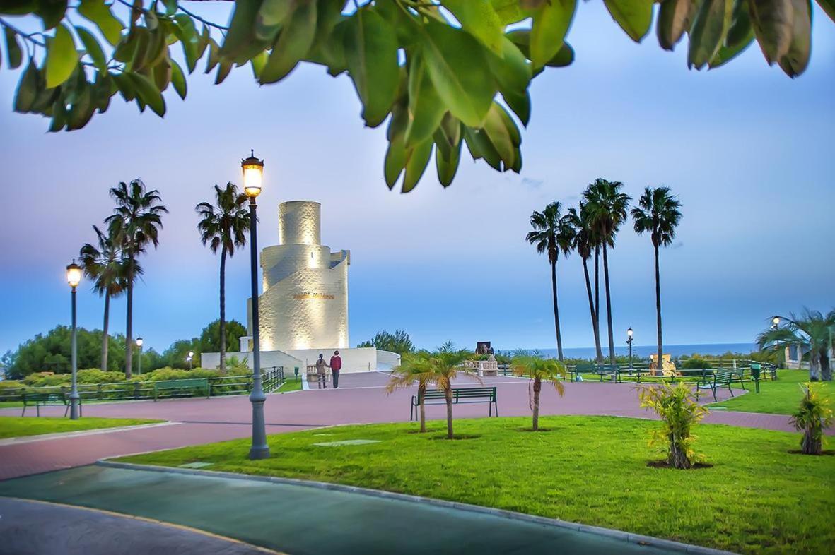 Luxury Carihuela Beach Torremolinos Buitenkant foto