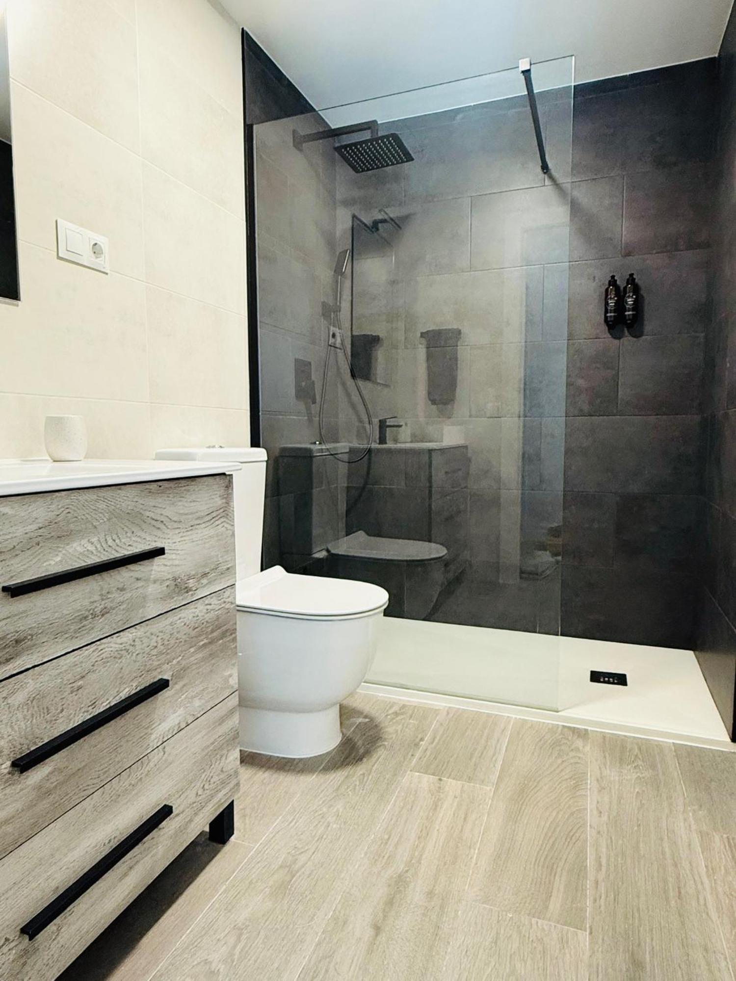 Luxury Carihuela Beach Torremolinos Buitenkant foto